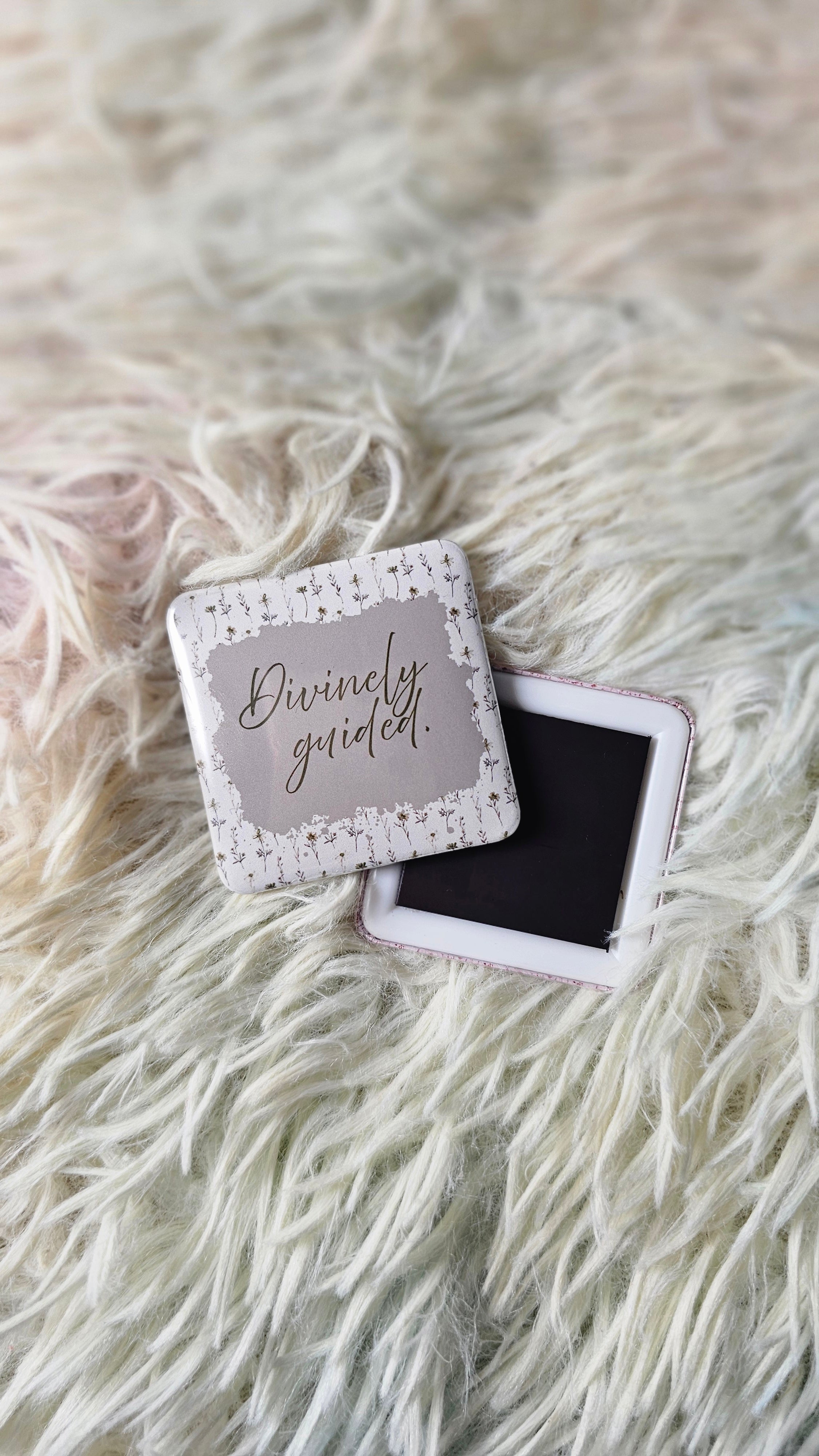 2026 Floral Square  Ref Magnets